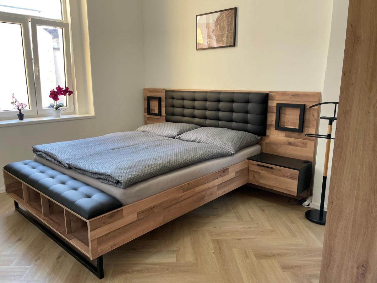 Apartment Nicol Карловы Вары Экстерьер фото